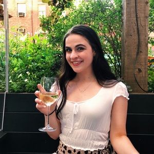 Meet your Posher, Evelyn